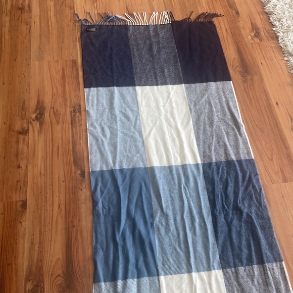 Blue Plaid Scarf - Excellent Condition. Washed but Never Warn. - Picture 2 of 5